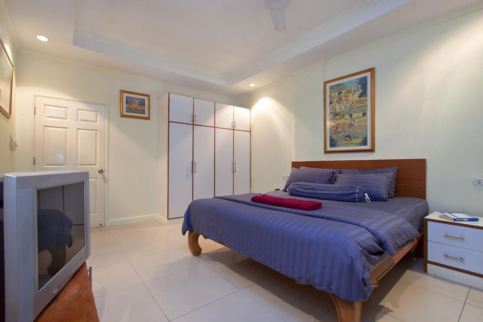 Argyle Apartments Pattaya Exterior photo